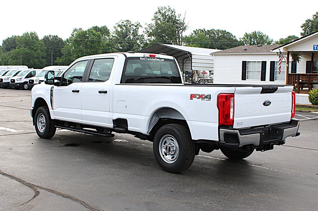 Used 2024 Ford F250 XL w/ XL Chrome Package AWD/4WD image 4