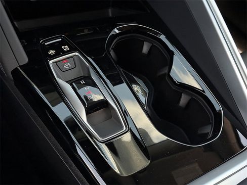 New 2025 Audi Q5 Premium Plus image 15