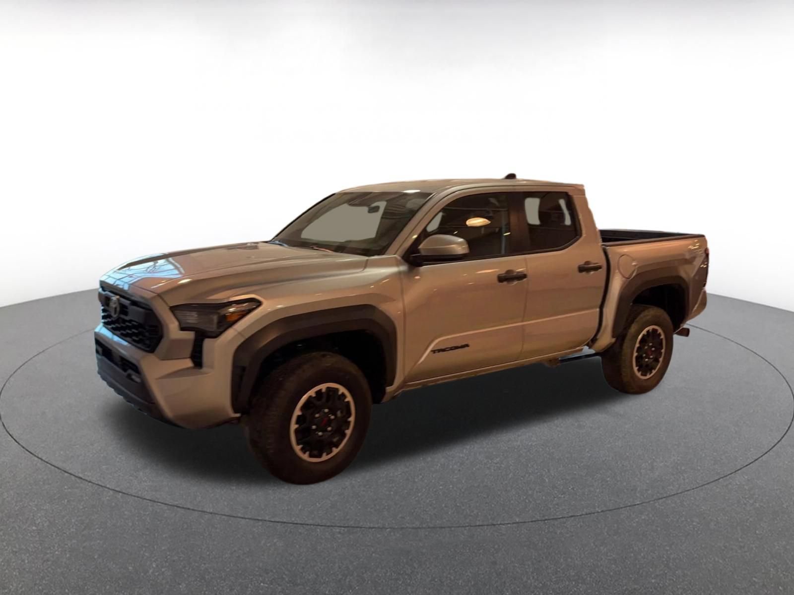 Used 2025 Toyota Tacoma TRD Off-Road AWD/4WD image 7