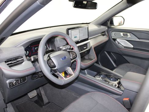 New 2026 Ford Explorer ST AWD/4WD image 25