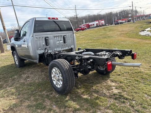 New 2026 Chevrolet Silverado 3500 LT w/ Convenience Package image 5