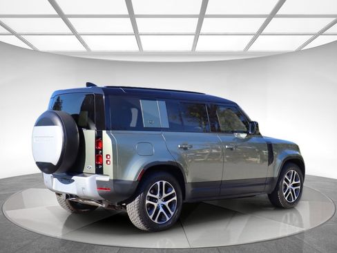 Used 2020 Land Rover Defender 110 HSE image 8