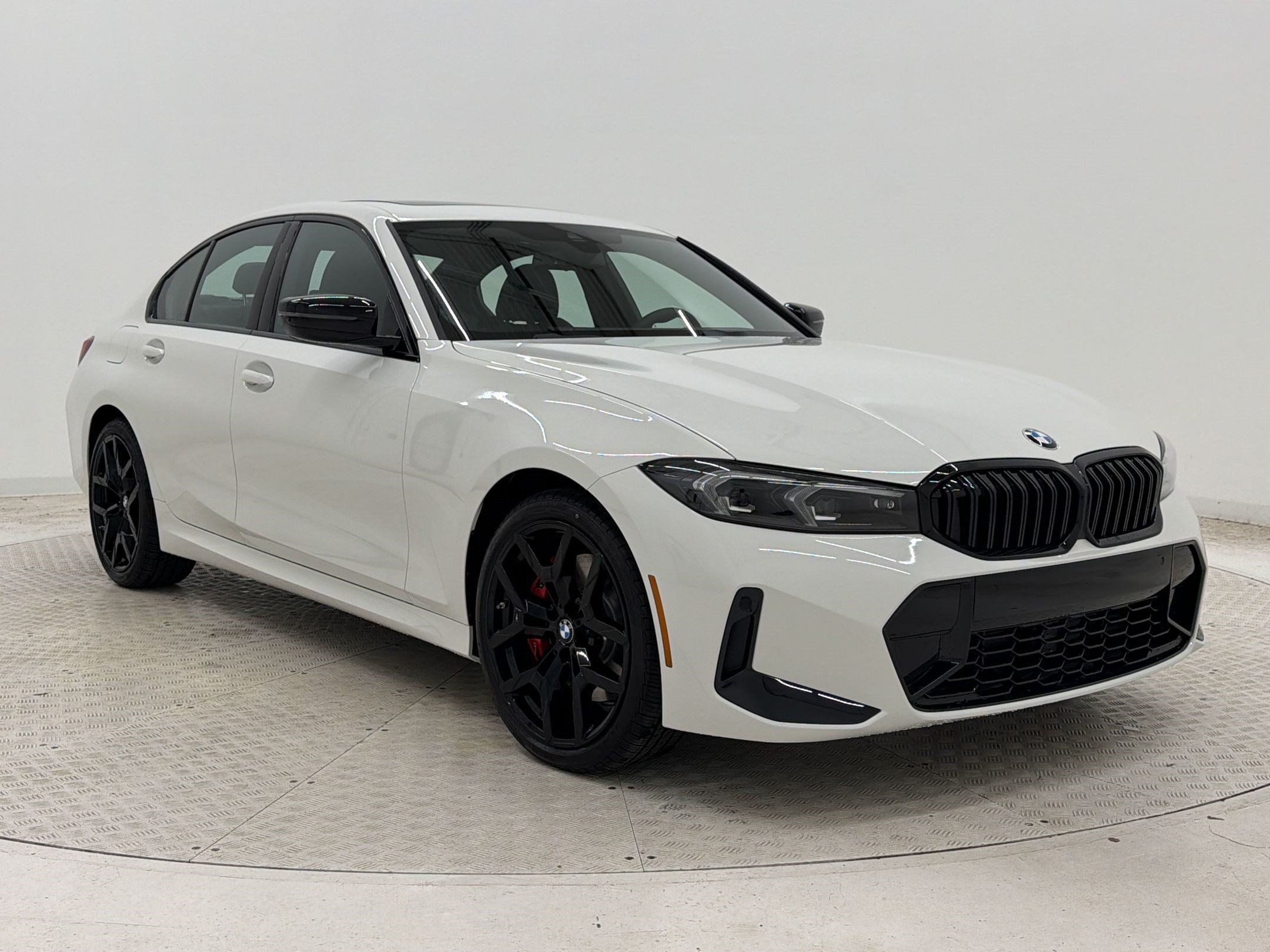 New 2026 BMW 330i xDrive Sedan w/ M Sport Package AWD/4WD image 7
