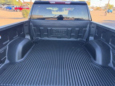 Used 2025 Chevrolet Silverado 1500 LT image 13