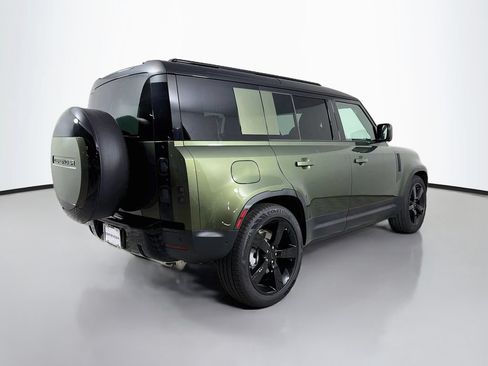 New 2026 Land Rover Defender 110 S AWD/4WD image 5