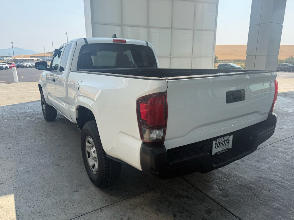 Used 2020 Toyota Tacoma SR RWD image 6