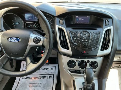Used 2014 Ford Focus SE FWD image 10