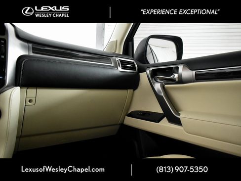 Used 2022 Lexus GX 460 Luxury image 24