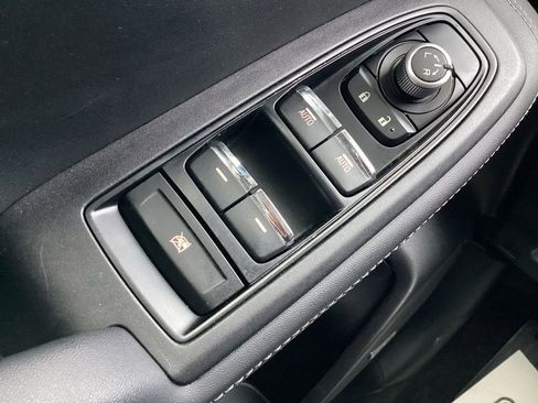 Used 2019 Subaru Forester Limited image 30