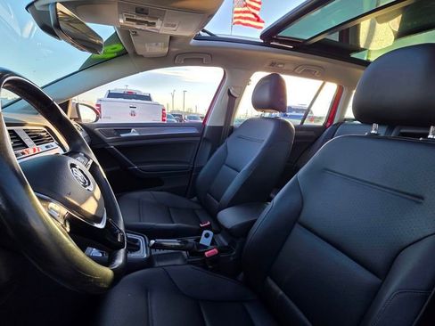 Used 2019 Volkswagen Golf Alltrack SE image 22