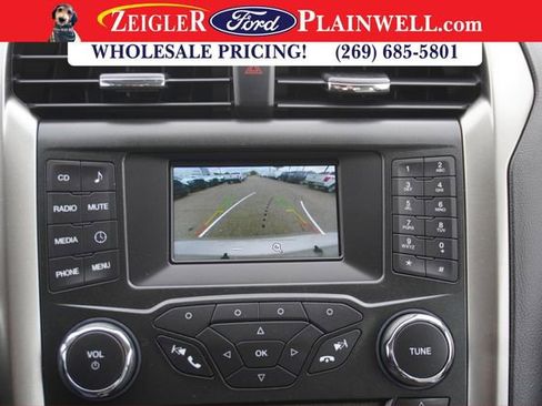 Used 2018 Ford Fusion S image 17