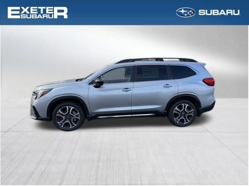 New 2025 Subaru Ascent Limited image 2