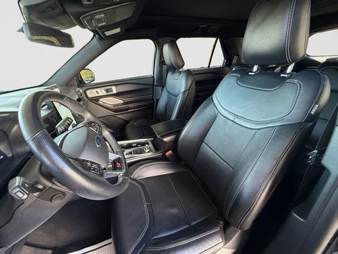 Used 2020 Ford Explorer ST w/ ST Street Pack image 13