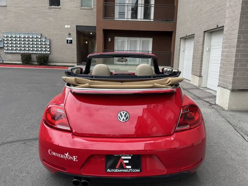 Used 2015 Volkswagen Beetle 1.8T FWD image 13