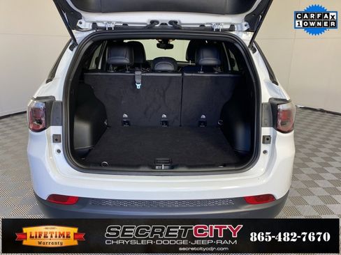 Used 2025 Jeep Compass Latitude w/ Altitude Special Edition image 30