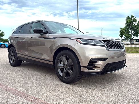 Used 2023 Land Rover Range Rover Velar R-Dynamic S AWD/4WD image 3