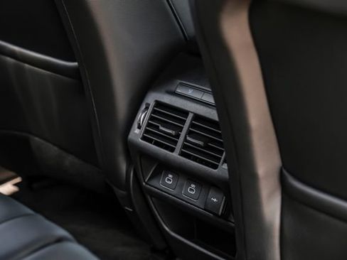New 2026 Land Rover Discovery Sport Landmark AWD/4WD image 46