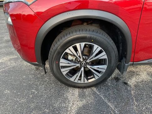 Used 2023 Nissan Rogue SV AWD/4WD image 30