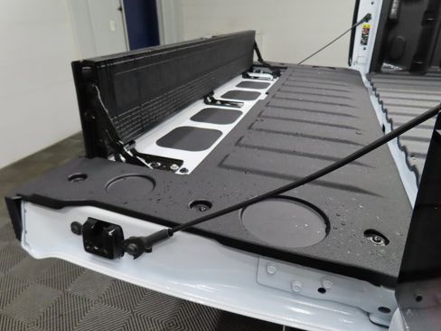 Used 2026 GMC Sierra 2500 AT4 image 44