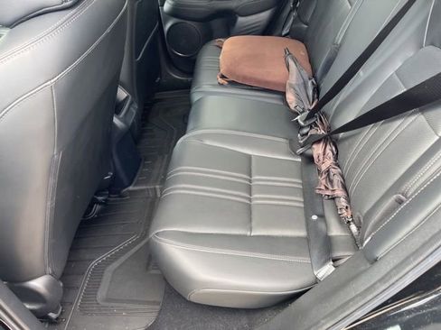 Used 2025 Honda HR-V EX-L image 13