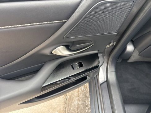 Used 2022 Lexus ES 300h image 29