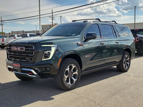 Used 2025 GMC Yukon XL AT4 Ultimate w/ LPO, Floor Liner Package AWD/4WD image 6