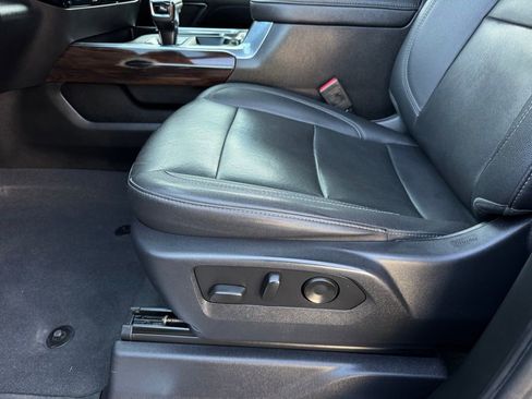 Used 2023 GMC Sierra 1500 SLT w/ SLT Premium Package image 36