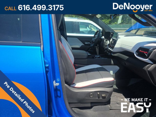Used 2025 Chevrolet Silverado EV RST AWD/4WD image 11