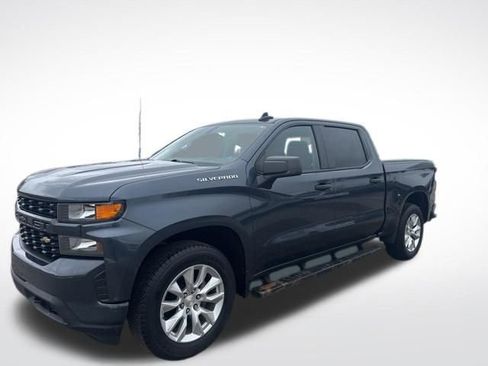 Used 2021 Chevrolet Silverado 1500 Custom image 4