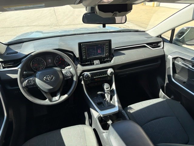 Used 2022 Toyota RAV4 XLE AWD/4WD image 18