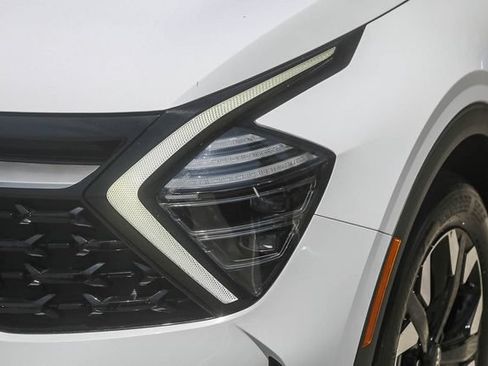 Used 2024 Kia Sportage X-Line w/ X-Line Premium Package AWD/4WD image 6