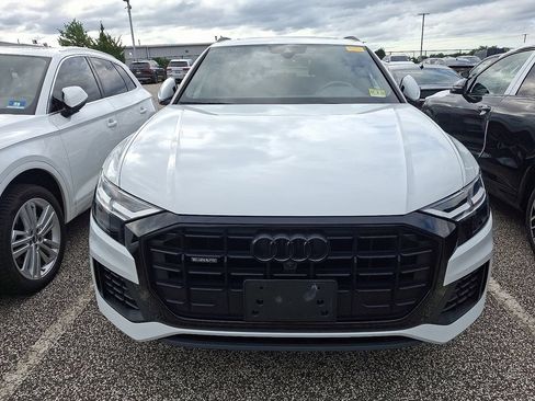Used 2021 Audi Q8 Premium AWD/4WD image 2