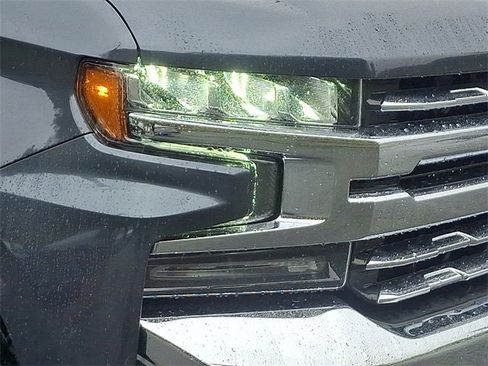 Used 2021 Chevrolet Silverado 1500 LTZ image 9