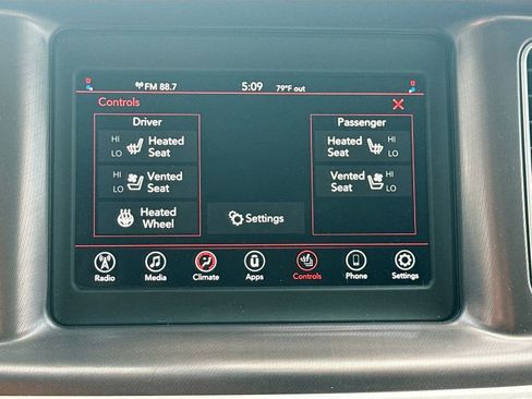 Used 2022 Dodge Charger SXT w/ Leather Interior Group image 19