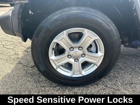 Used 2019 Jeep Wrangler Unlimited Sport S AWD/4WD image 18