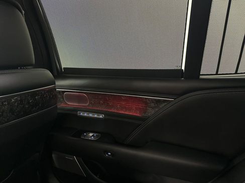 Used 2023 Genesis G90 3.5T image 23