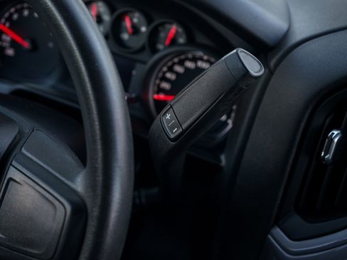 Used 2022 Chevrolet Silverado 1500 Custom Trail Boss w/ LPO, Dark Essentials Package image 19