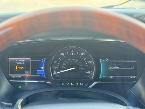 Used 2016 Lincoln Navigator L Select image 17