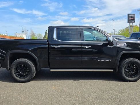 Used 2025 GMC Sierra 1500 Denali w/ Denali Reserve Package image 2