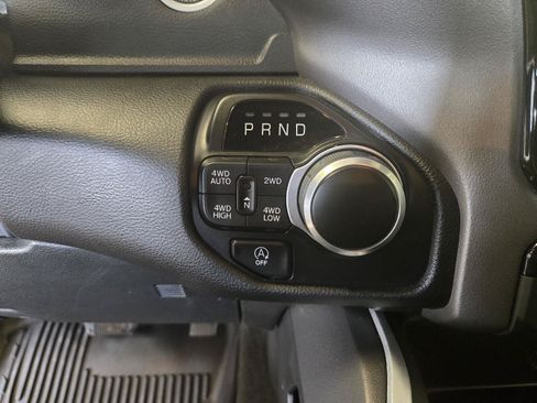 Used 2022 RAM 1500 Big Horn AWD/4WD image 16