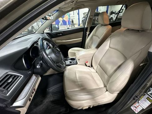 Used 2019 Subaru Outback 3.6R Limited image 17