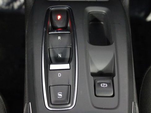 Used 2023 Chevrolet Bolt LT image 39