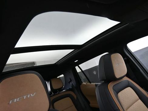 New 2026 Chevrolet Equinox ACTIV w/ Convenience Package III image 42