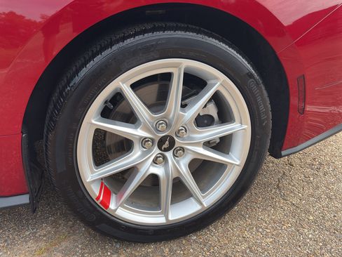 Used 2024 Ford Mustang GT Premium RWD image 21