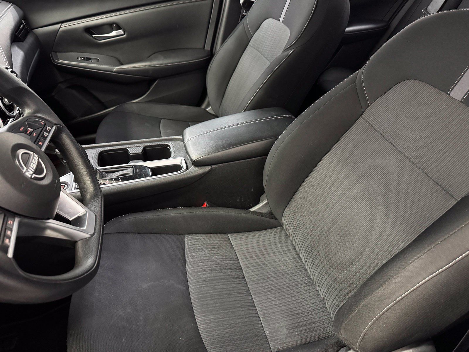 Certified 2024 Nissan Sentra SV FWD image 14