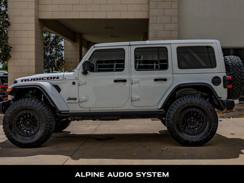 Used 2025 Jeep Wrangler Unlimited Rubicon image 6