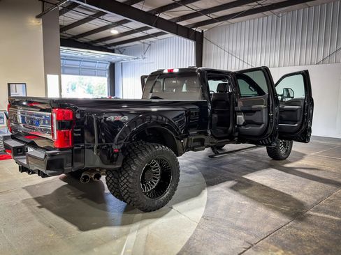 Used 2024 Ford F450 Platinum AWD/4WD image 29