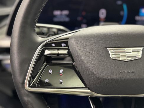 Used 2024 Cadillac Lyriq Luxury image 24