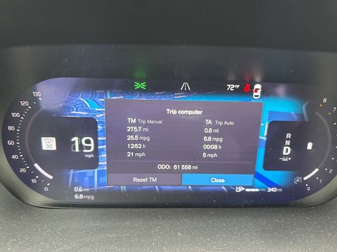 Used 2023 Volvo XC60 B5 Plus w/ Climate Package AWD/4WD image 10