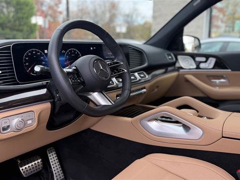 Used 2024 Mercedes-Benz GLS 450 4MATIC w/ AMG Line Exterior image 16